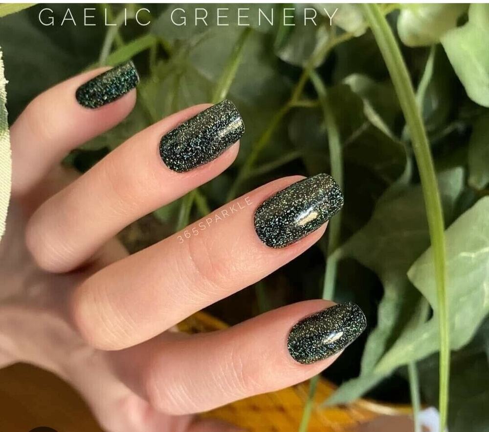 Color Street Nail Strip Gaelic Greenery Gothic Chic Enchanted Forest